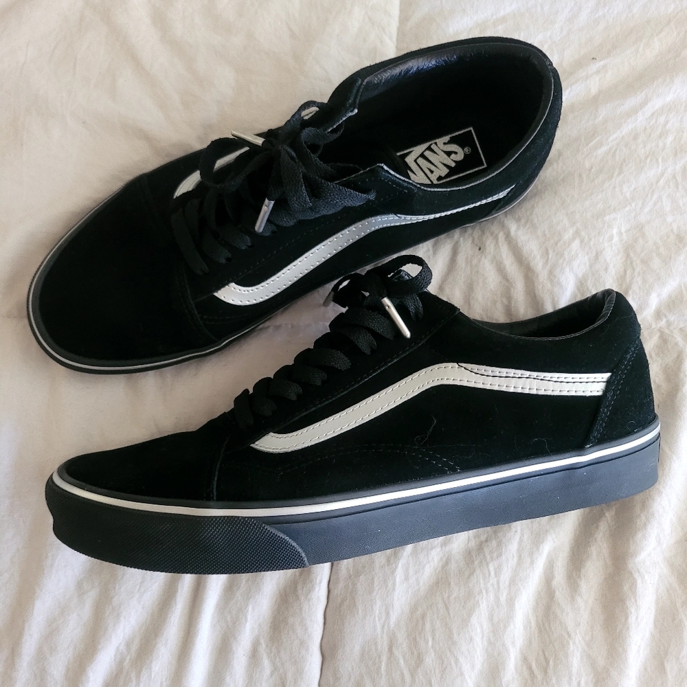 Vans Wards OLD SKOOL Men's Black/Black/Silver Suede 11.5 Skate Low Shoe - Picture 1 of 7